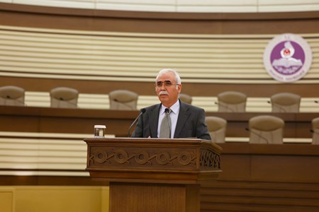 AYM Başkanı Kadir Özkaya, hâkim ve savcı yardımcıları ile bir araya geldi