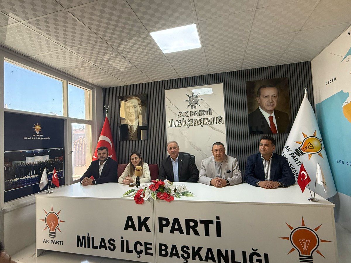 AKP'li Başkan Ateş Püskürdü!